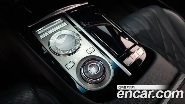Genesis G80 Бензин 2.5 турбо AWD — Фото автомобиля 9