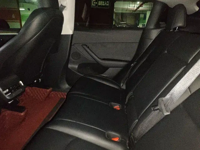 Tesla Model Y 2022 Facelift Rear-Wheel Drive Version — Фото автомобиля 14