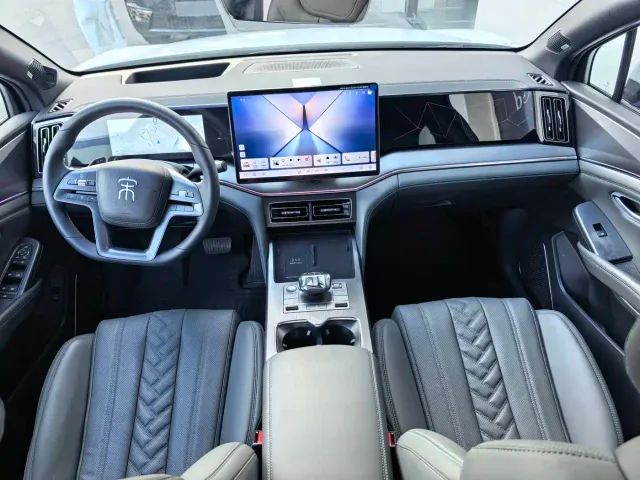 BYD Song L DM-i — Фото автомобиля 5