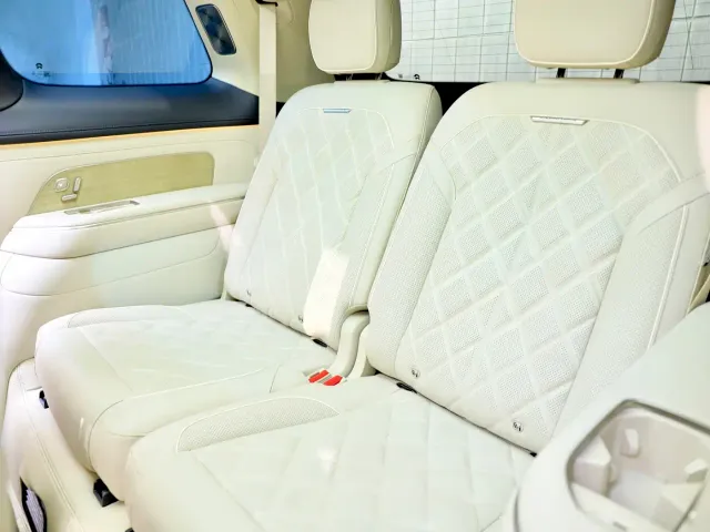 NIO NIO ES8 2025 Base Model — Фото автомобиля 21