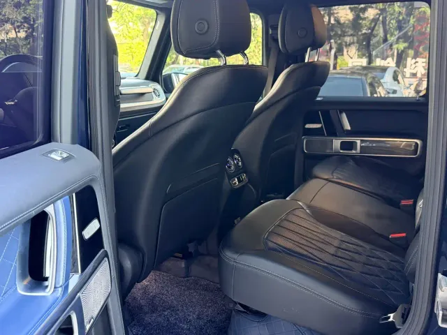 Mercedes-Benz G-Class — Фото автомобиля 12
