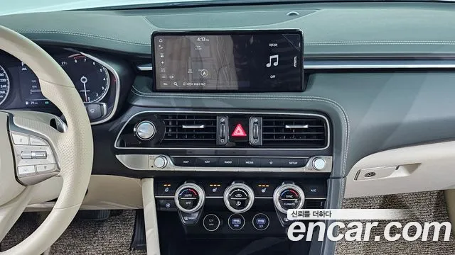 Genesis G70 New — Фото автомобиля 15