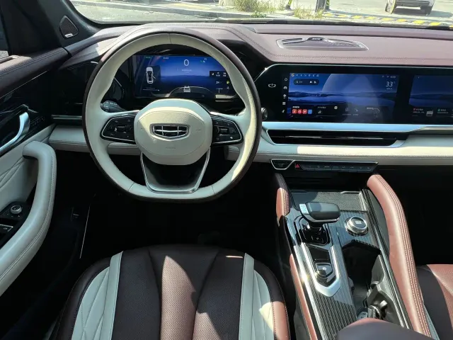 Geely Xingyue L — Фото автомобиля 15