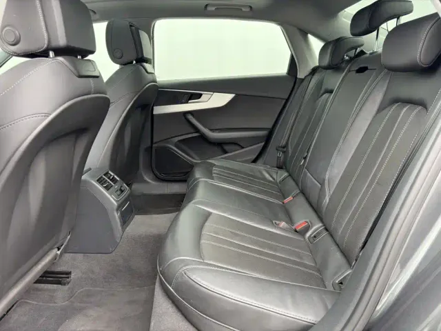 Audi Audi A4L 2022 40 TFSI Fashion Dynamic — Фото автомобиля 14