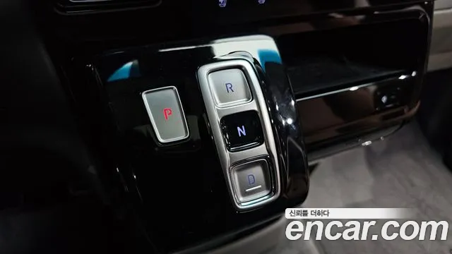 Hyundai Staria — Фото автомобиля 12