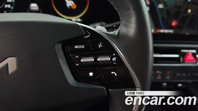 Kia Niro Niro (New) — Фото автомобиля 24