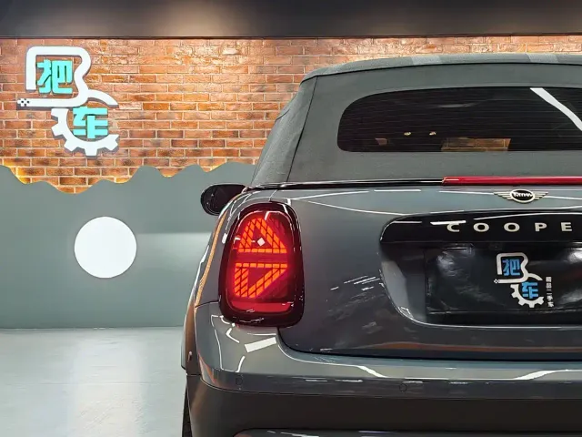 MINI Hatch — Фото автомобиля 17