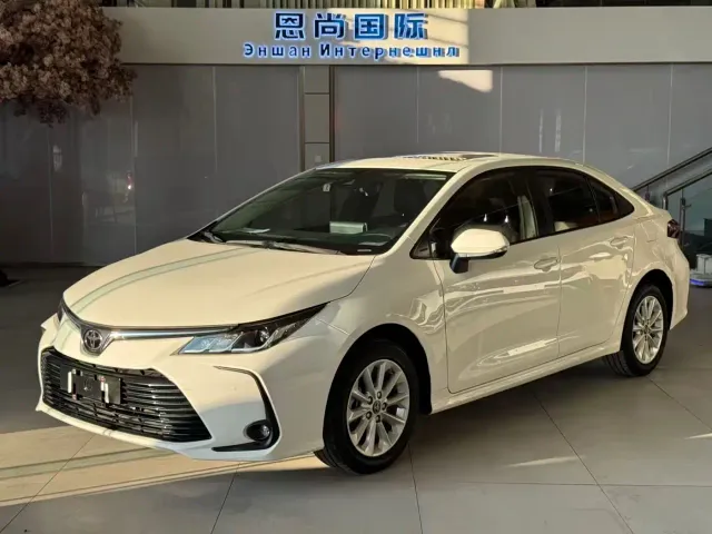 Фотография автомобиля — Toyota Corolla