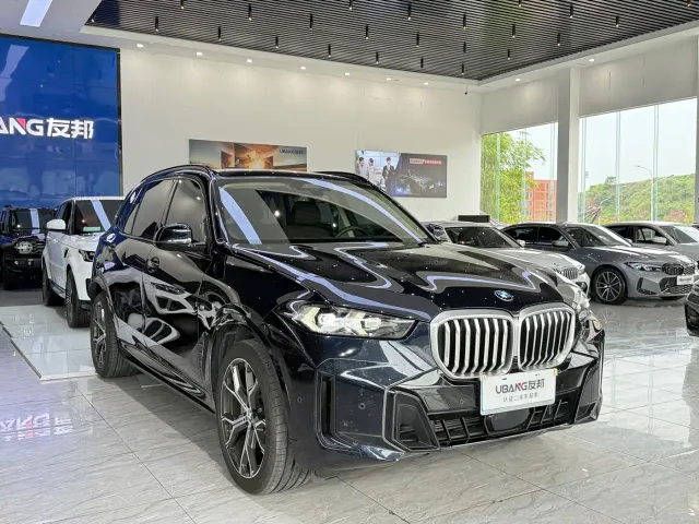 BMW X5 — Фото автомобиля 3