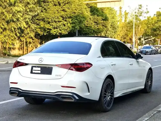 Mercedes-Benz C-Class — Фото автомобиля 10