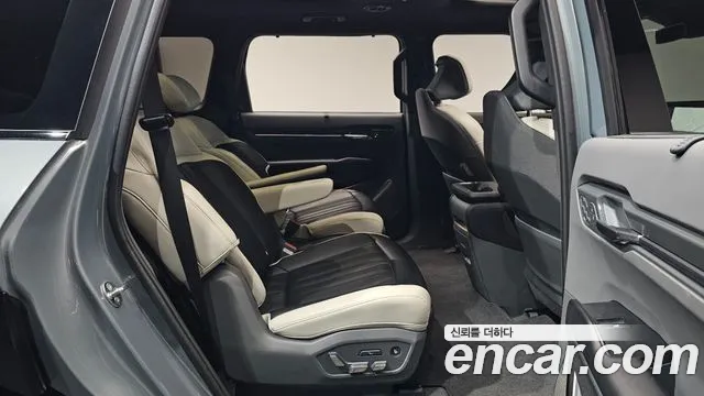 Kia EV9 — Фото автомобиля 11
