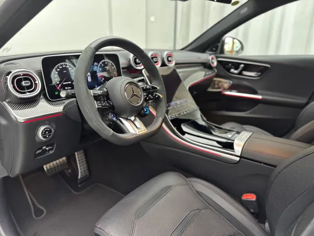 Mercedes-Benz C-Class AMG — Фото автомобиля 16