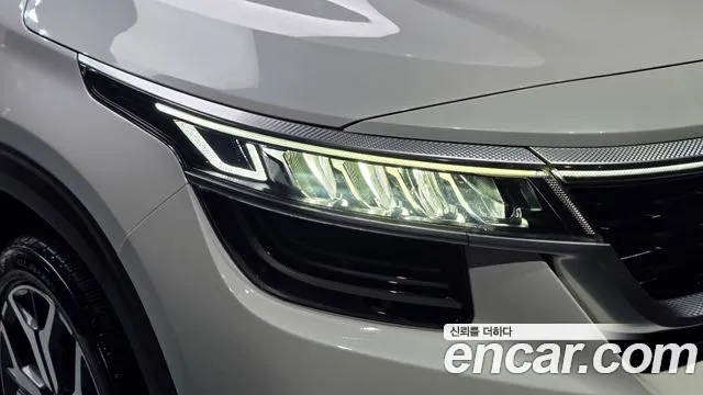 Kia Seltos — Фото автомобиля 7