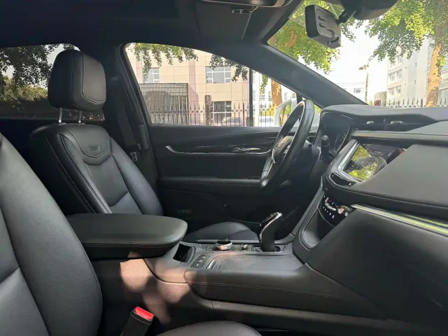 Cadillac XT5 — Фото автомобиля 17