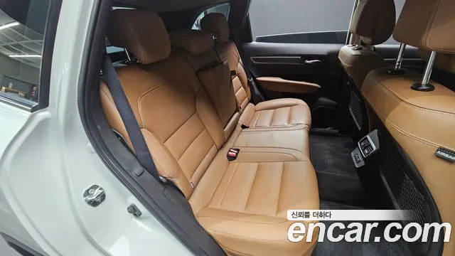 Renault-KoreaSamsung QM6 Новый QM6 2.0 LPe RE Signature 2WD — Фото автомобиля 10
