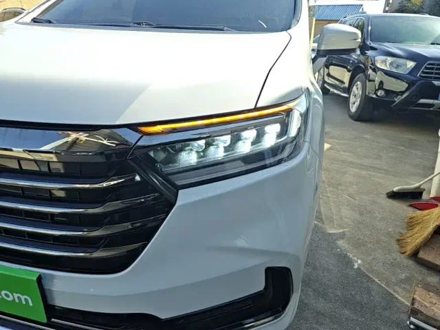 Honda Odyssey — Фото автомобиля 23