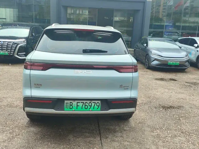 BYD Song Pro — Фото автомобиля 11