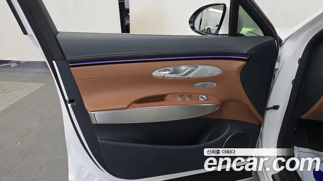 Genesis GV70 2.5T Бензин AWD — Фото автомобиля 22