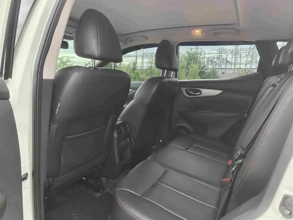 Nissan Qashqai 2022 2.0L CVT XV Prem Luxury Edition — Фото автомобиля 5
