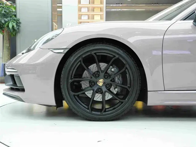 Porsche 718 — Фото автомобиля 20