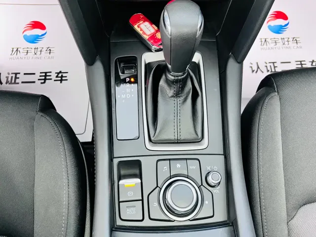 Mazda CX-4 — Фото автомобиля 14