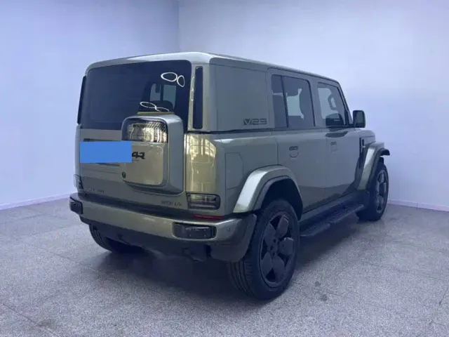 iCAR V23 — Фото автомобиля 4