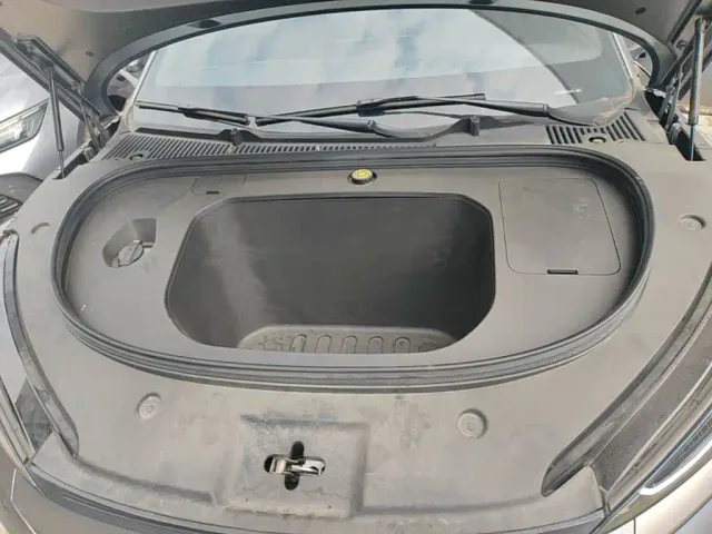 BYD Qin L — Фото автомобиля 19