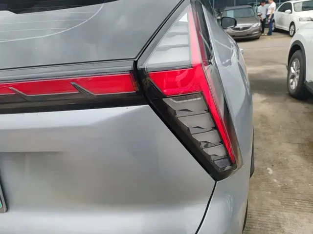 Geely Boyue L 2023 1.5TD DCT Premium — Фото автомобиля 7