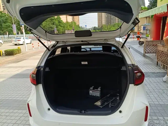 Honda Fit — Фото автомобиля 18