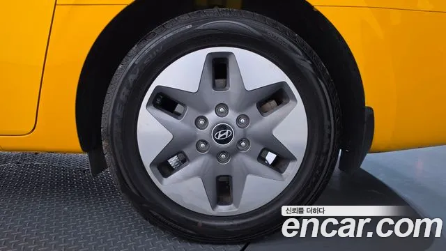 Hyundai Staria — Фото автомобиля 6