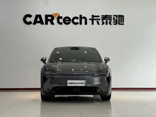 Фотография автомобиля — Luxeed R7