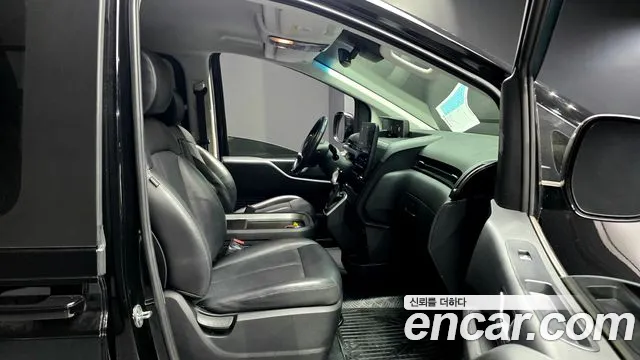 Hyundai Staria — Фото автомобиля 15