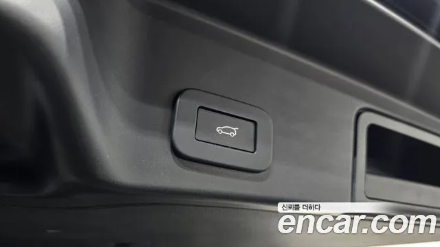 Land Rover Range Rover Evoque 2nd Gen — Фото автомобиля 19