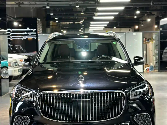 Mercedes-Benz GLS-Class — Фото автомобиля 13