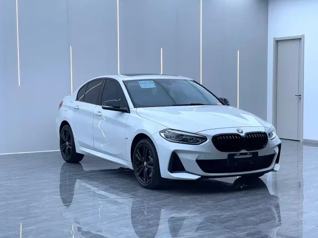 BMW 1 Series — Фото автомобиля 3