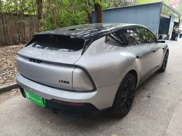Audi E5 Sportback — Фото автомобиля 6