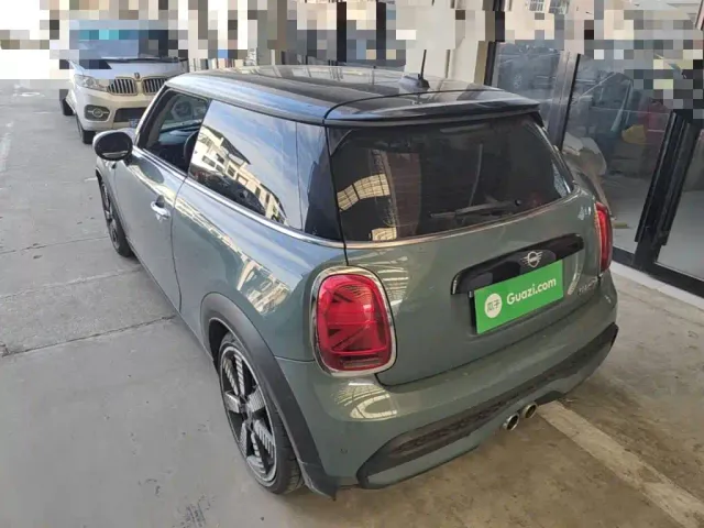 MINI Hatch — Фото автомобиля 4