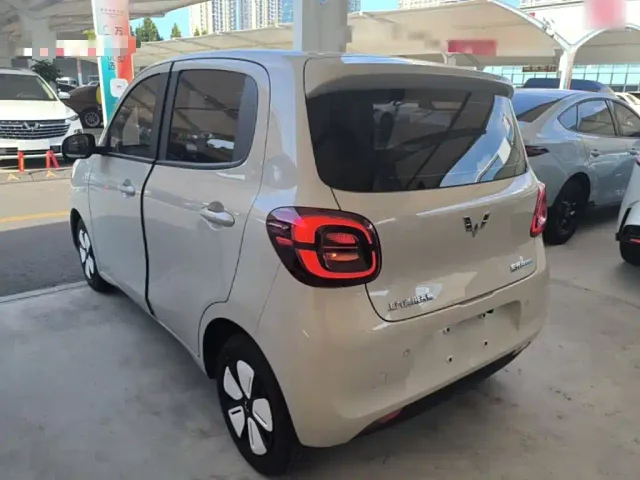 Wuling Hongguang Mini EV — Фото автомобиля 4