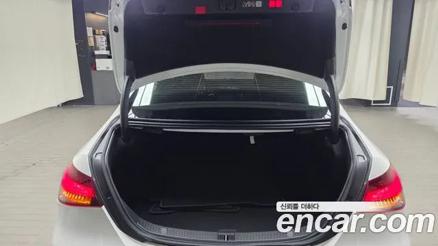 Mercedes-Benz E-Class W213 — Фото автомобиля 25