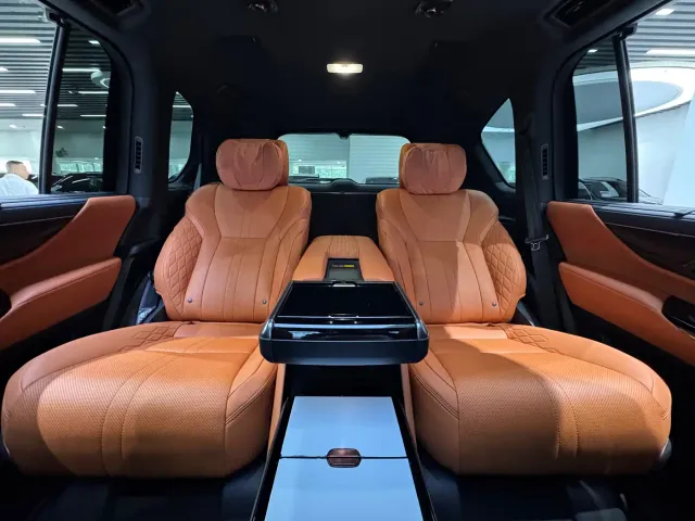 Lexus LX — Фото автомобиля 12