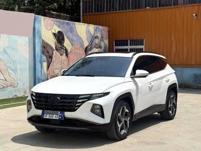 Фотография автомобиля — Hyundai Tucson