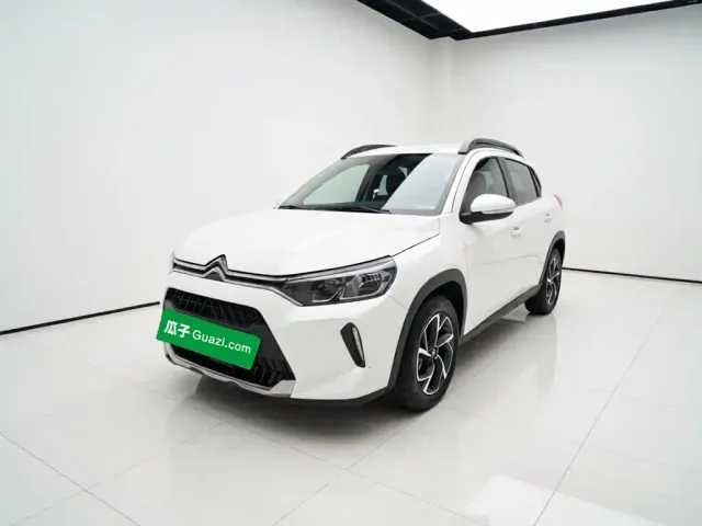 Фотография автомобиля — Citroen C3-XR