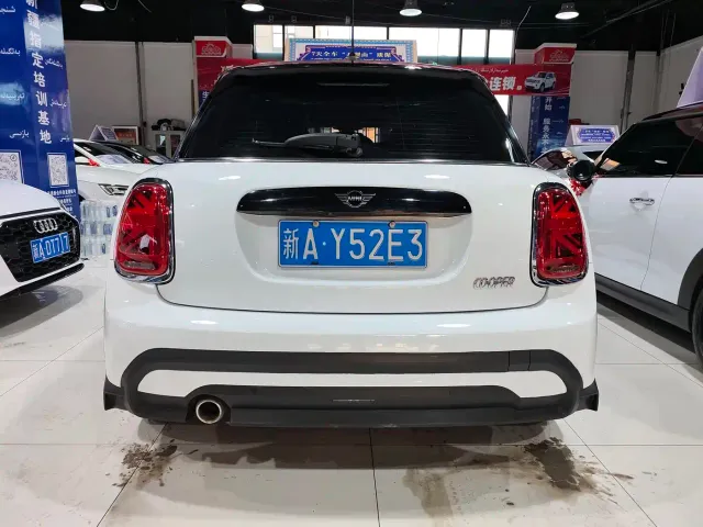MINI Hatch — Фото автомобиля 8
