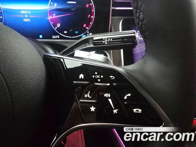 Mercedes-Benz E-Class — Фото автомобиля 9