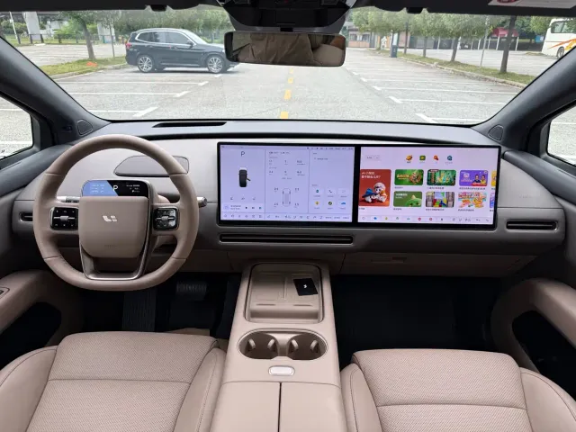 Li Auto i6 — Фото автомобиля 12