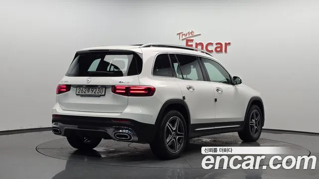Mercedes-Benz GLB-Class — Фото автомобиля 2