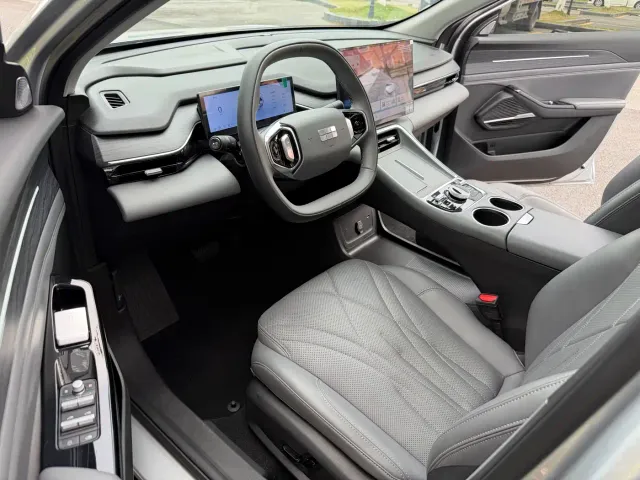 Geely Galaxy L6 — Фото автомобиля 15