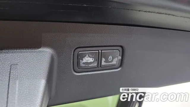 Genesis GV60 — Фото автомобиля 30