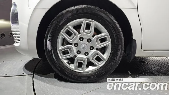 Hyundai Staria Staria Карго 3 места — Фото автомобиля 5