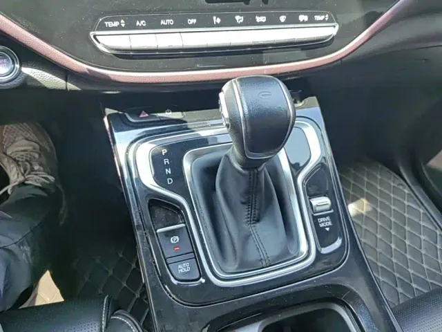 GAC Trumpchi M6 — Фото автомобиля 18